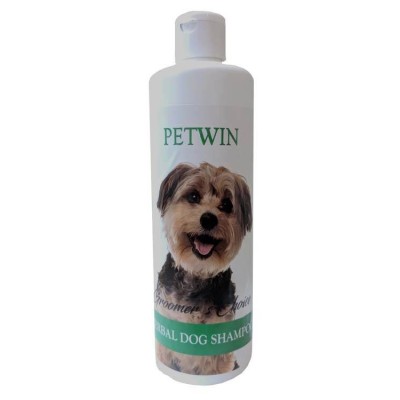 Petwin Aloe Vera Herbal Dog Groomer Choice Shampoo 200 ml