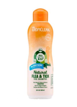 TropiClean Natural Flea and Tick Plus Soothing Dog Shampoo 592 ml